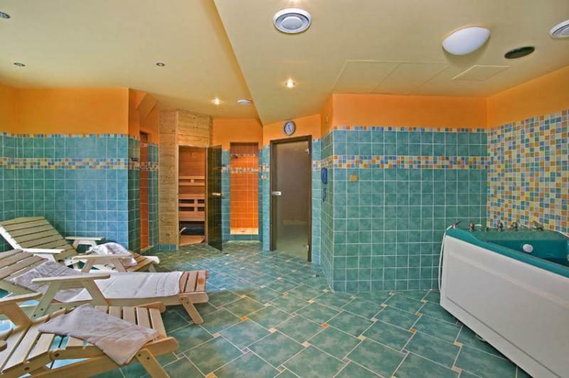 Wellness Hotel Hana Маріанські Лазні Екстер'єр фото